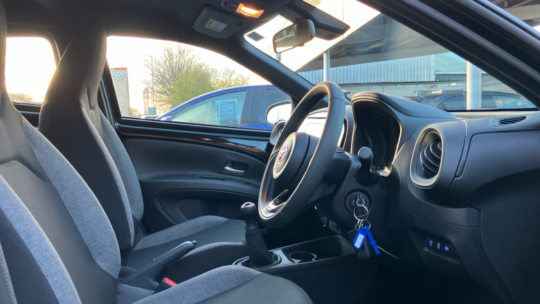 Toyota Aygo X 1.0 VVT-i Pure 5dr Petrol Hatchback